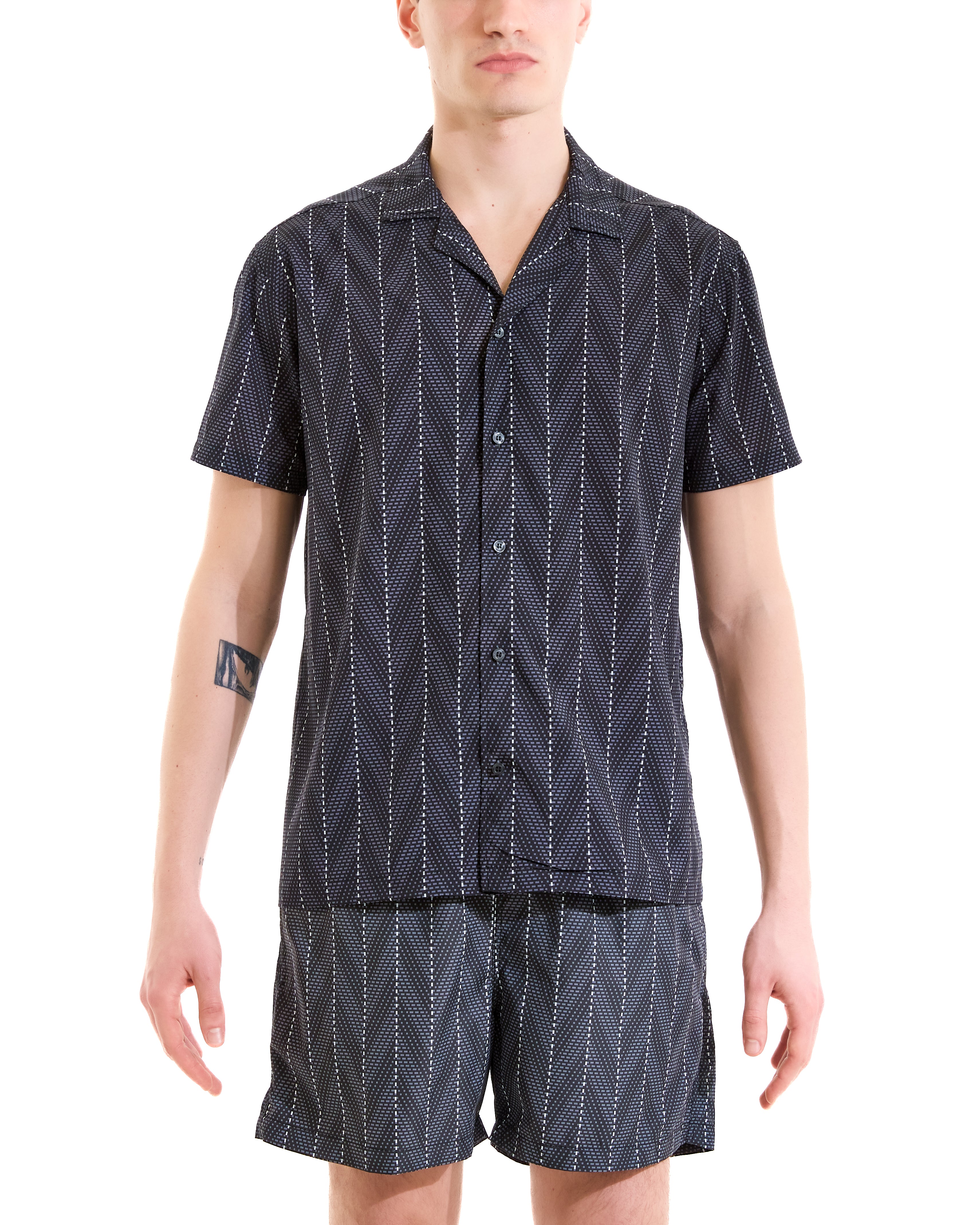 Black herringbone print bowling shirt